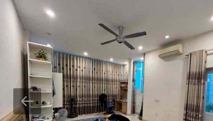 Cho thuê nhà nguyên căn 12tr ngõ 78,Giải Phóng, cạnh viện Tai Mũi họng TW, Đống Đa,Hà Nội